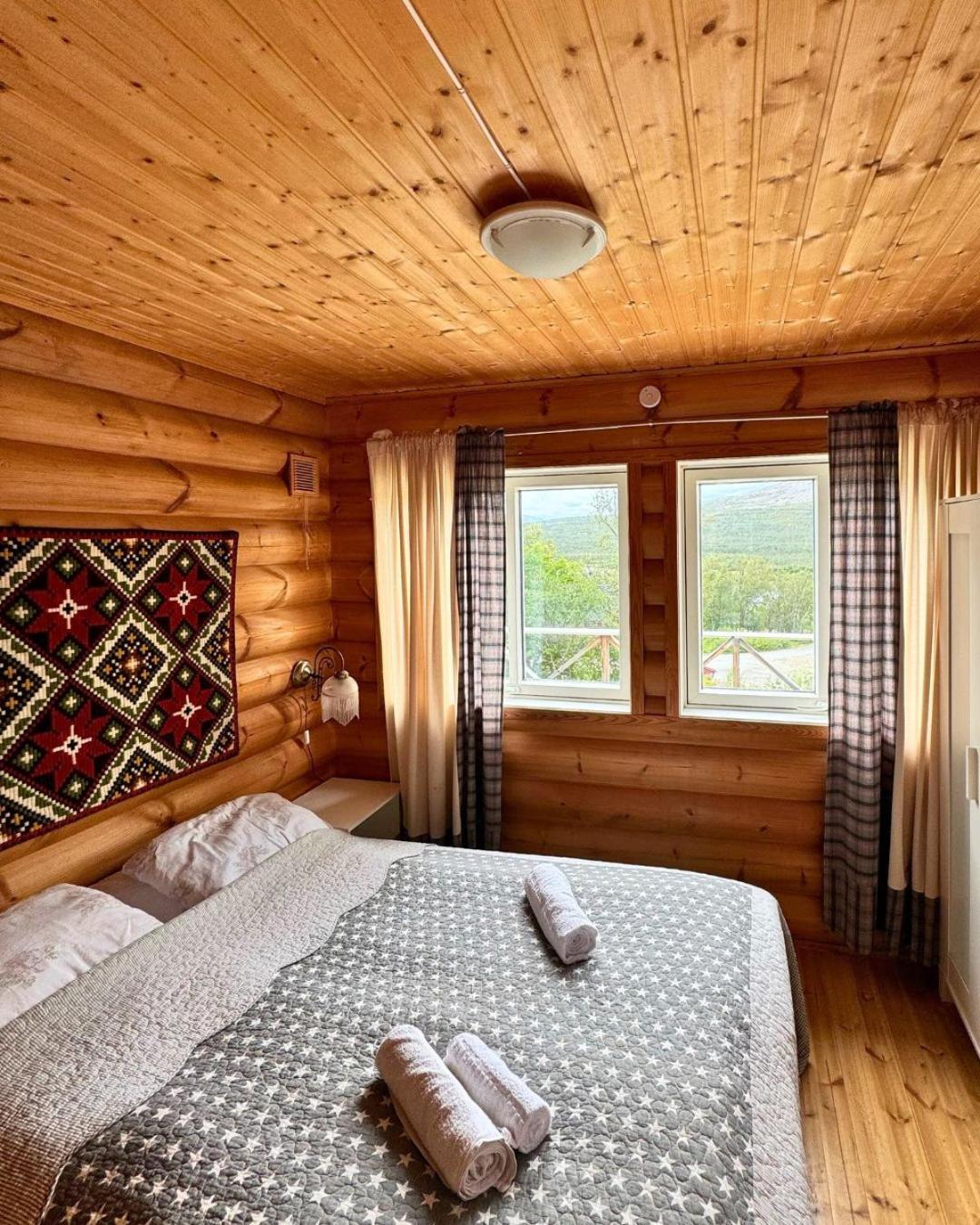 Polar Skaidi Cabin Хаммерфест Экстерьер фото